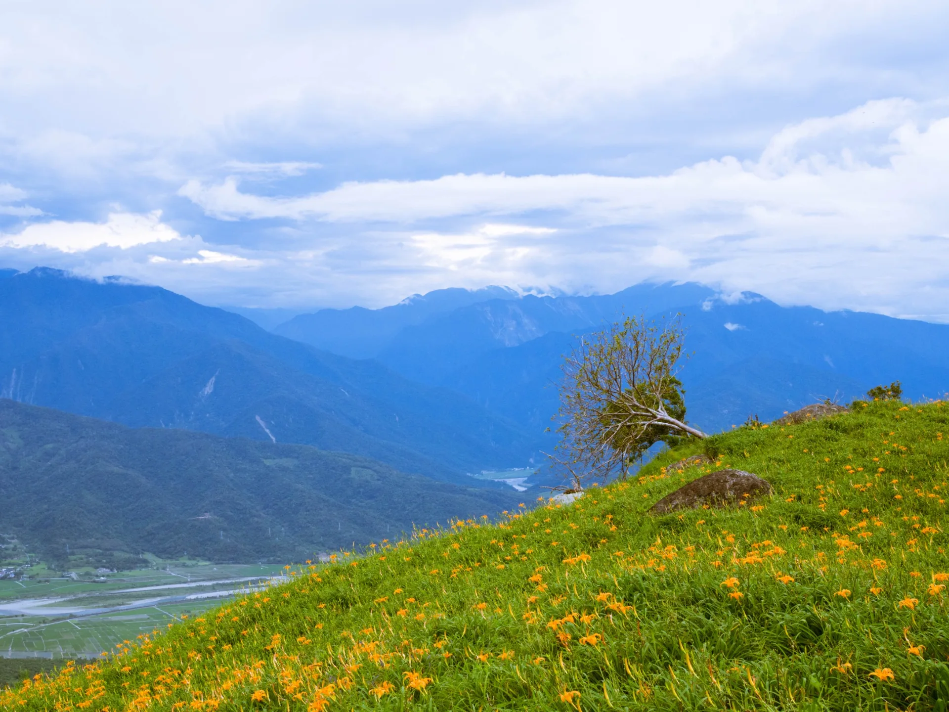 Liushishi mountain